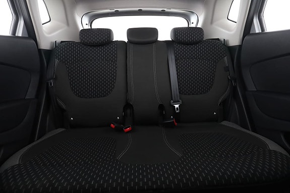 Renault Captur 16 of 30