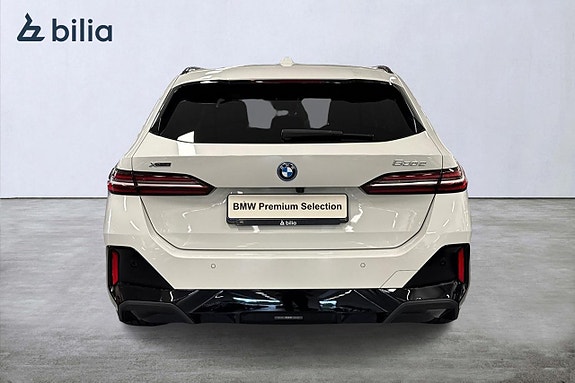 BMW 530e 4 of 18