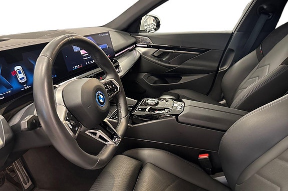 BMW 530e 12 of 18