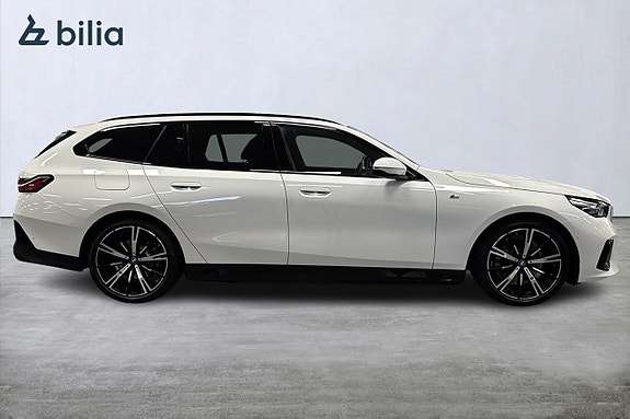 BMW 530e 15 of 18