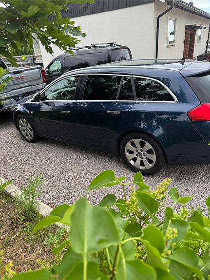 Opel Insignia 4 of 10