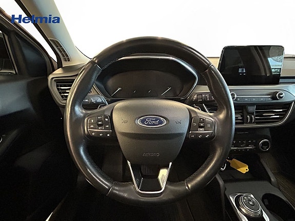 Ford Focus 7 of 12