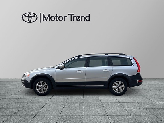 Volvo XC70 3 of 18