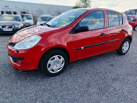 Renault Clio 6 of 17