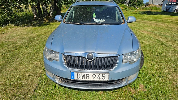 Skoda Superb 12 of 15