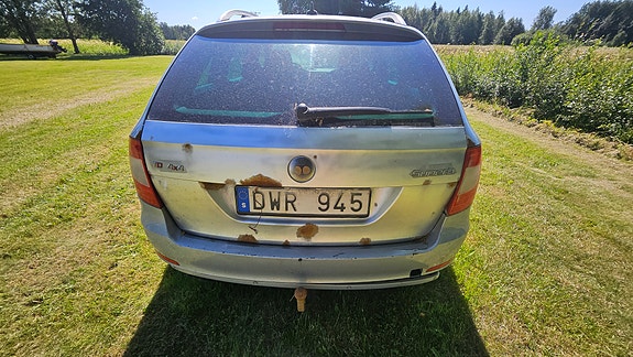 Skoda Superb 11 of 15