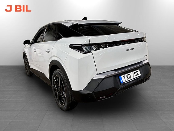 Peugeot 3008 3 of 19