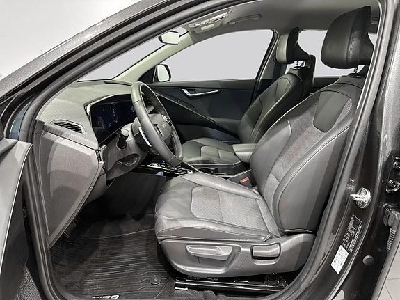 Kia Niro 8 of 16