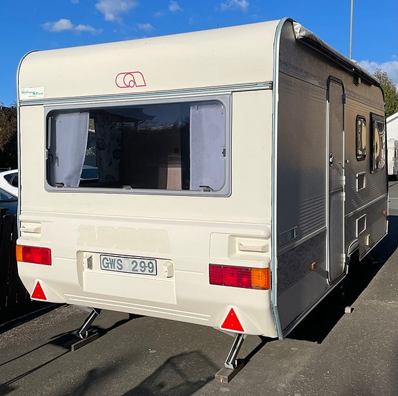 Adria Unica B 431 DD 2 of 10