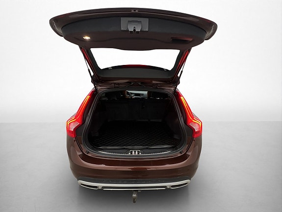 Volvo V60 Cross Country 29 of 30