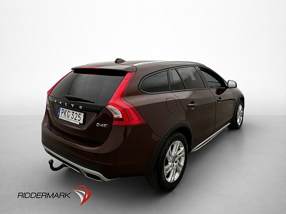 Volvo V60 Cross Country 5 of 30