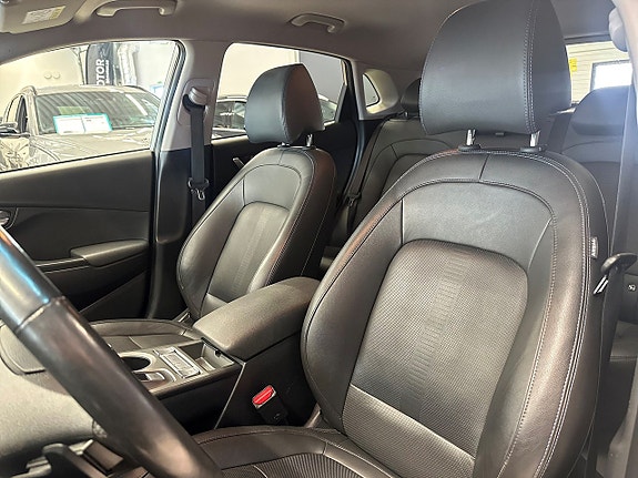 Hyundai Kona 12 of 22