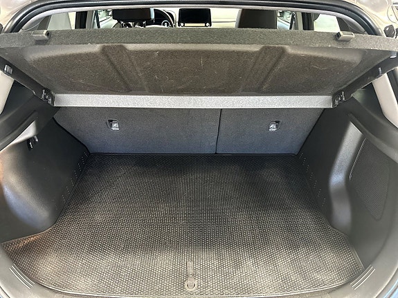 Hyundai Kona 9 of 22