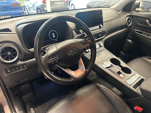 Hyundai Kona 13 of 22