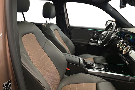 Mercedes-Benz EQB300 15 of 17