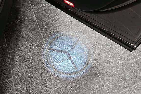 Mercedes-Benz EQB300 13 of 17