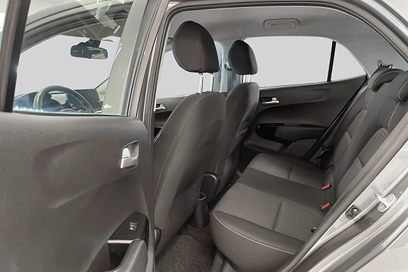 Kia Picanto 9 of 14