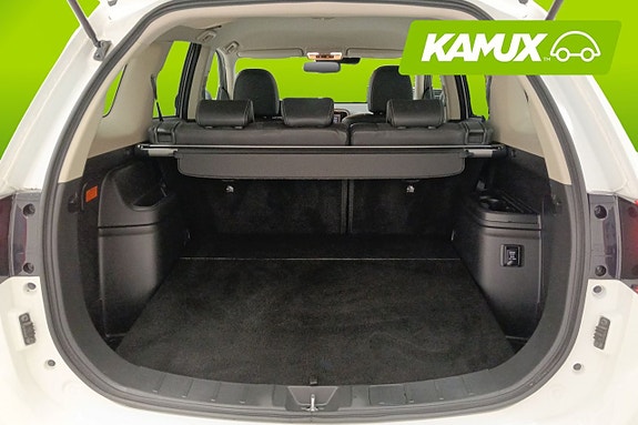 Mitsubishi Outlander 16 of 26
