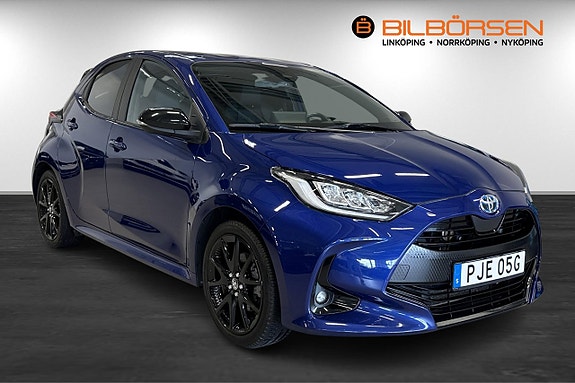 Toyota Yaris 3 of 15