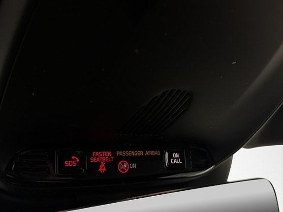 Volvo XC40 21 of 29