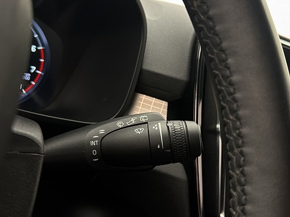 Volvo XC40 23 of 29