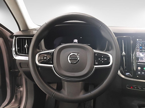 Volvo V60 8 of 11