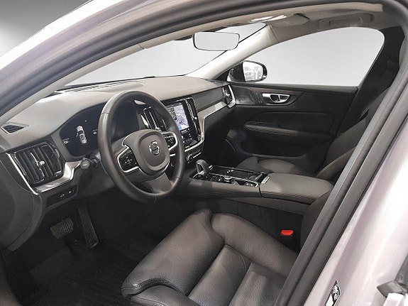 Volvo V60 5 of 11