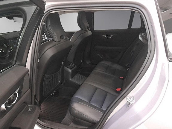 Volvo V60 6 of 11