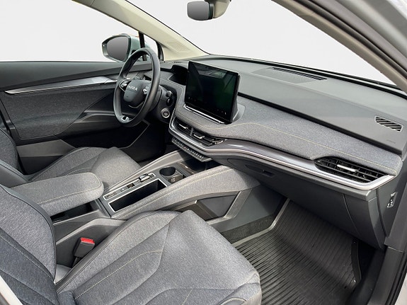 Skoda Elroq 11 of 15
