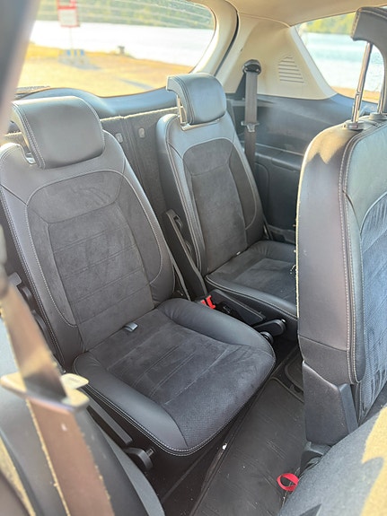 Ford S-MAX 12 of 12