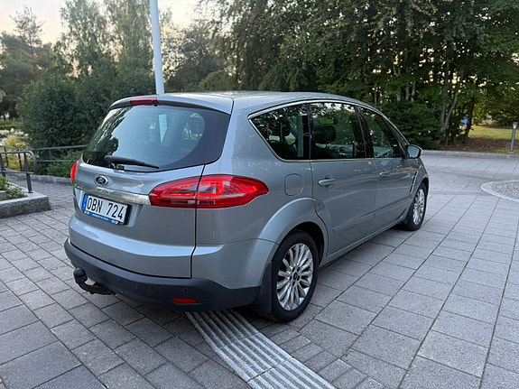 Ford S-MAX 5 of 12