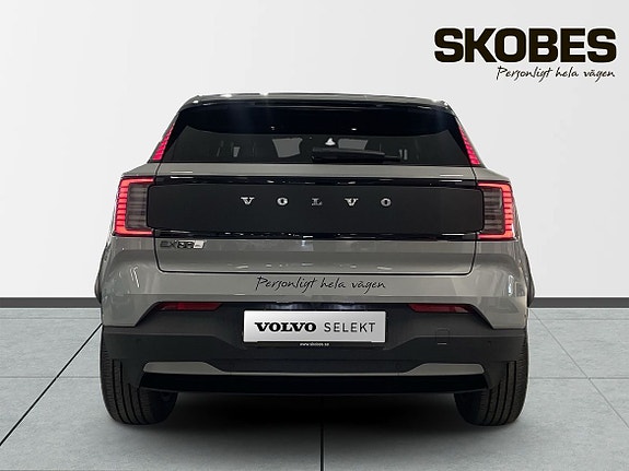 Volvo EX30 6 of 17