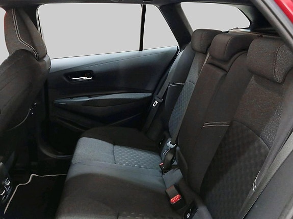 Toyota Corolla 11 of 22