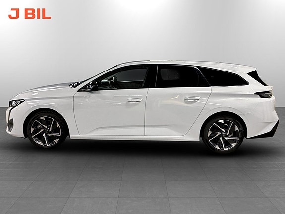 Peugeot 308 SW 17 of 19