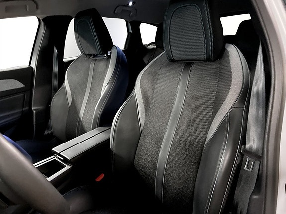 Peugeot 308 SW 5 of 19