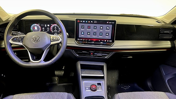Volkswagen Tiguan 10 of 25