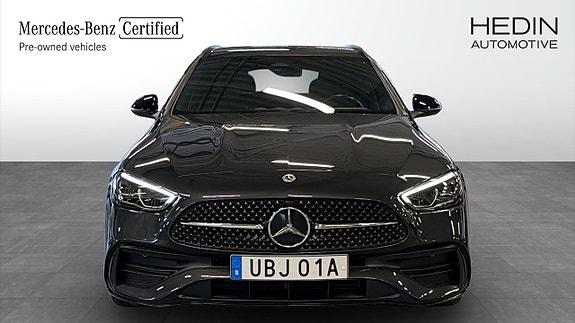 Mercedes-Benz C300 e 8 of 20