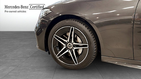 Mercedes-Benz C300 e 9 of 20