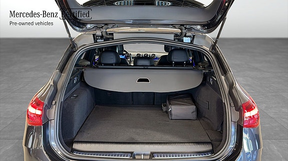 Mercedes-Benz C300 e 10 of 20