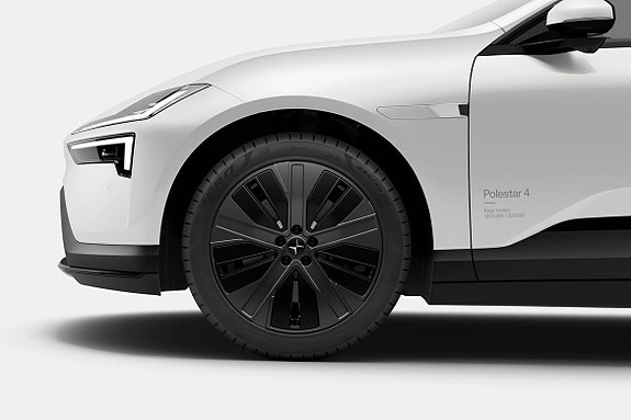 Polestar 4 10 of 20