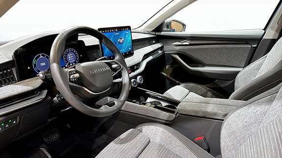 Skoda Superb 7 of 22