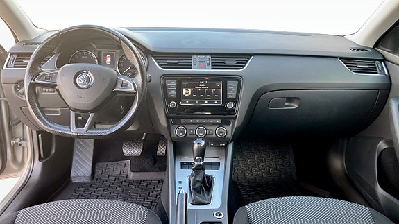 Skoda Octavia 10 of 12