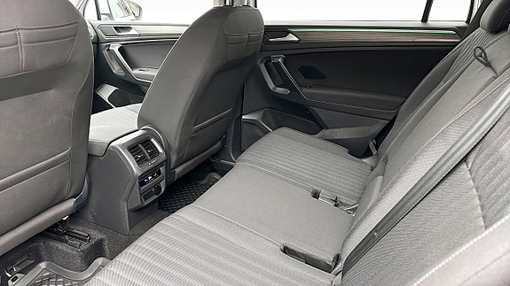 Volkswagen Tiguan Allspace 11 of 12