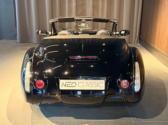 Morgan Aero 8 7 of 13