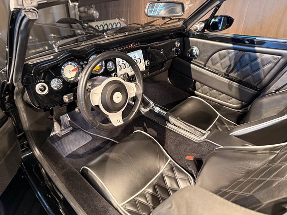 Morgan Aero 8 11 of 13