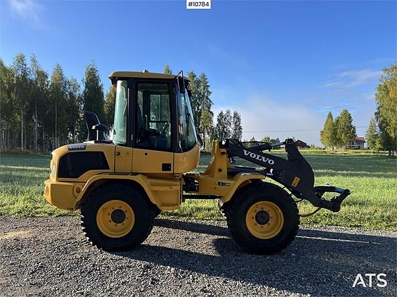 Volvo L30GS Hjullastare med redskap (589,000:- ex moms) 4 of 24