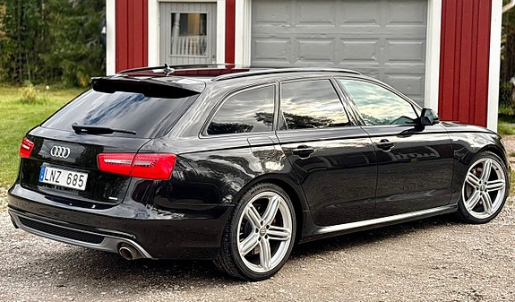 Audi A6 4 of 30