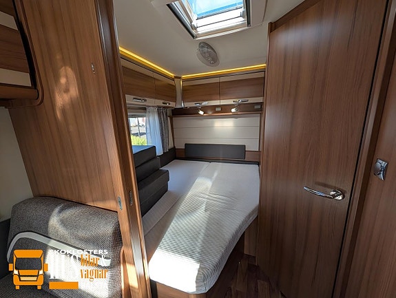 Knaus 650 Südwind Exclusive Scandinavia Alde Solcell 180W Förtält 13 of 19