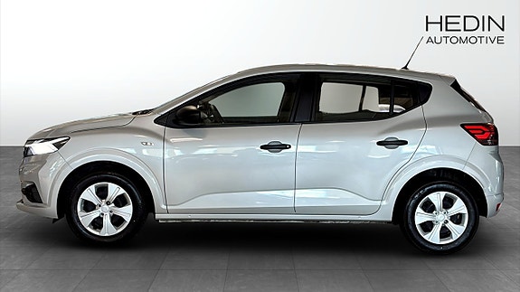 Dacia Sandero 6 of 12
