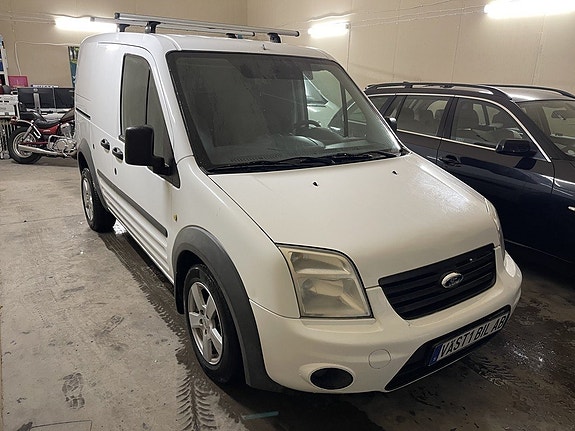 Ford Transit Connect 3 of 11